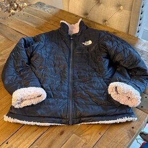The North Face Kids Reversible Puffer Jacket Size L Charcoal gray color and pink